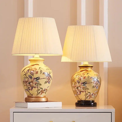 Decorative table lamp | Ceramic